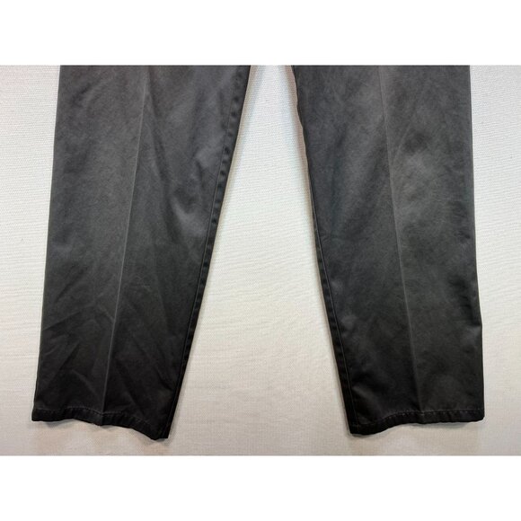 Dockers Men's Straight Fit Chino Pants Flat Front Size 34x32 Gray Soild Casual - Picture 6 of 10